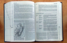 Charger l'image dans la galerie, Bible Vie nouvelle - souple bleue
