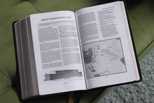 Load image into Gallery viewer, KJV - Thompson Chain-Reference Bible (black)