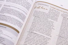 Charger l'image dans la galerie, Rvr 1960 Biblia de Estudio Para Mujeres