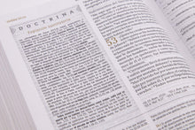 Charger l'image dans la galerie, Rvr 1960 Biblia de Estudio Para Mujeres
