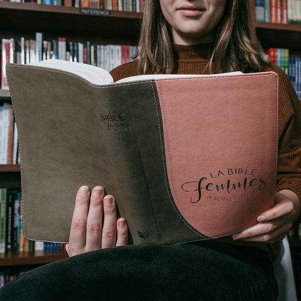 Études bibliques conçues spécifiquement pour les femmes - Femmes à son écoute