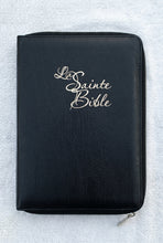 Load image into Gallery viewer, Holy Bible Louis Segond, large print, words of Jesus in red, black leather, with thumb indexes and zipper
